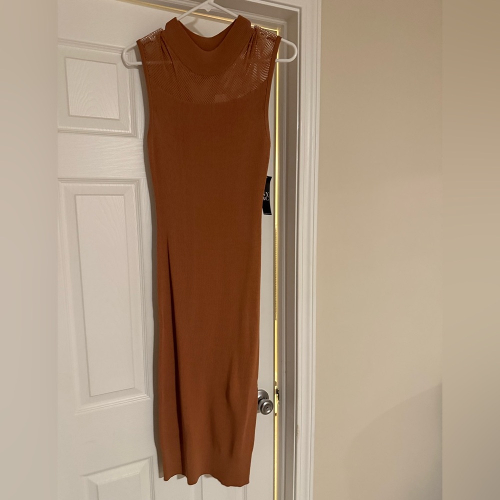 **NY & Company Camel Mesh Bodycon Dress - Trendy and Chic**